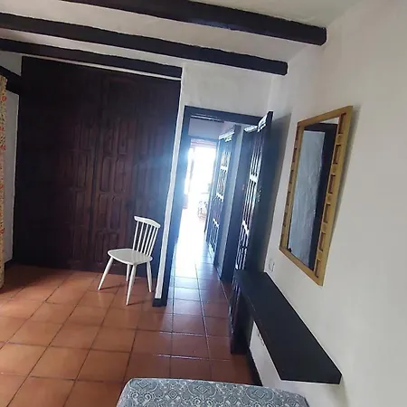 Arpones 4 Apartment *
